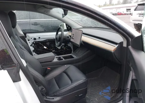 2022 Tesla Model Y Performance Dual Motor All-Wheel Drive from USA, damaged, VIN 7SAYGDEF8NF345467